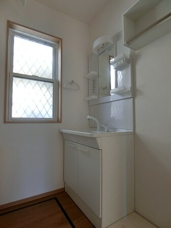 昭島市中神町戸建貸家の物件内観写真